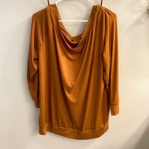Off the shoulder T-shirt